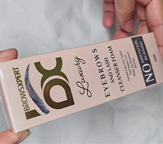 Champú Limpiador Espumoso Brows Xpert – Suave y Libre de Aceite | Prepara Antes de Tinte o Henna | Para Piel Sensible | Botella de 60ml – Uso Profesional y Doméstico